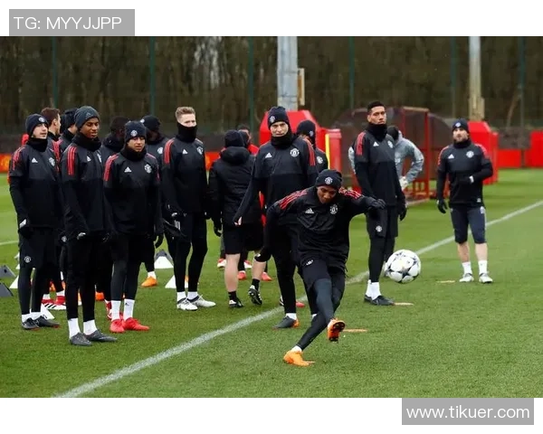 曼联恢复合练，全队备战欧冠关键战役