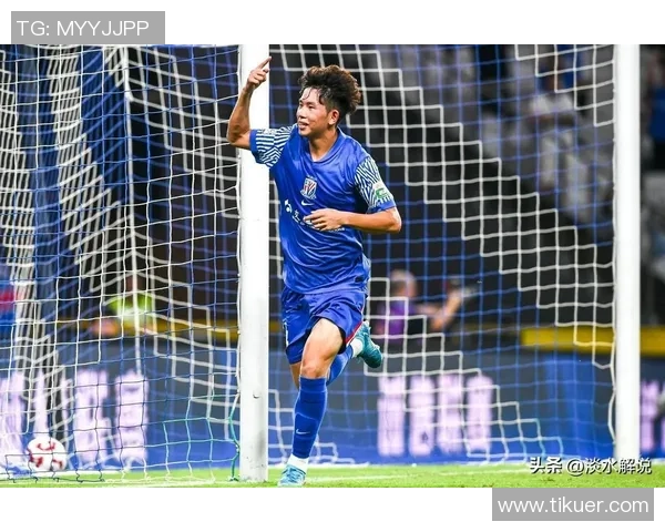 李铁当选中超最佳教练，率领上海申花逆袭夺冠的可能性有多大？