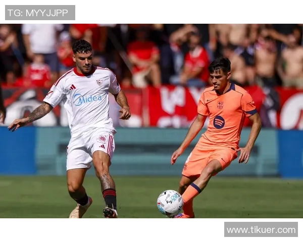 皇马遭遇重挫,巴萨逆袭登顶西甲积分榜 皇马遭遇重挫,巴萨逆袭登顶西甲积分榜