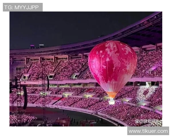 米林科维奇成功举办全球巡回演唱会，粉丝疯狂求签名