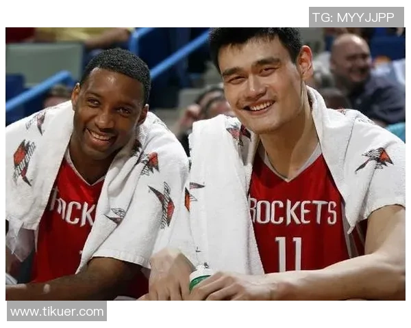 詹姆斯之子姚明:篮球世代交替下的新传奇与梦想追逐 詹姆斯之子姚明:篮球世代交替下的新传奇与梦想追逐